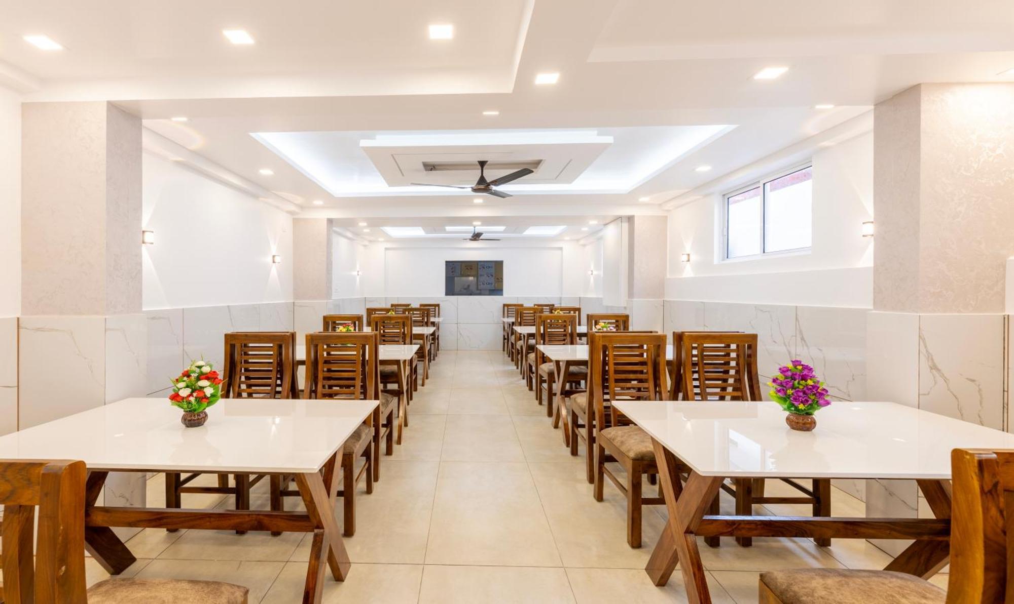 Treebo Premium Cochin Airport, 5 Min From Cochin Airport Ξενοδοχείο Kochi Εξωτερικό φωτογραφία
